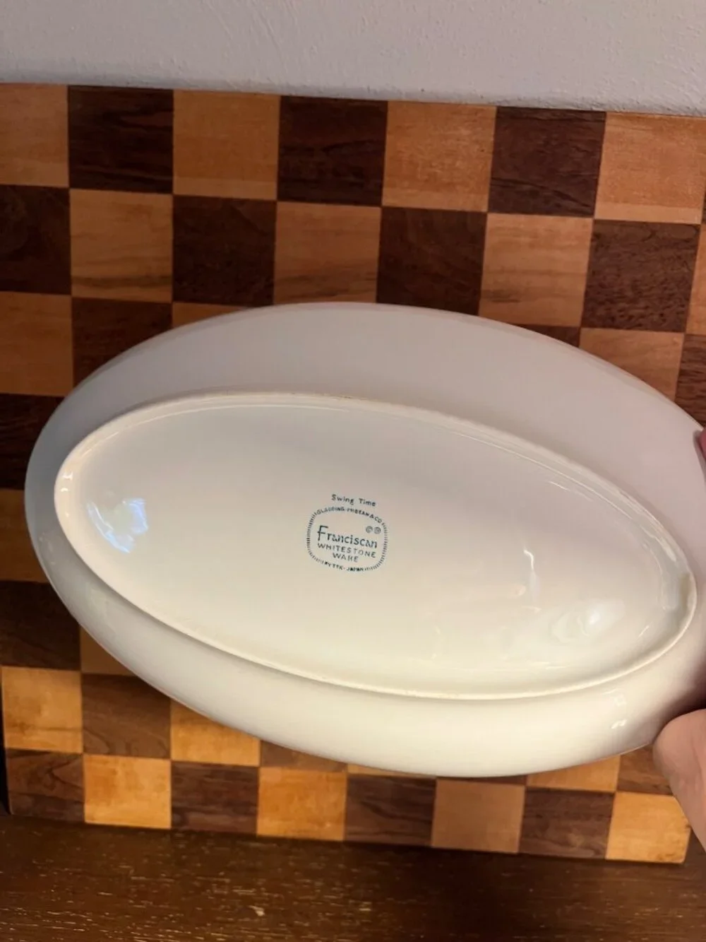 Fransiscan Whiteware Swing Time Divided Bowl A645, crazing